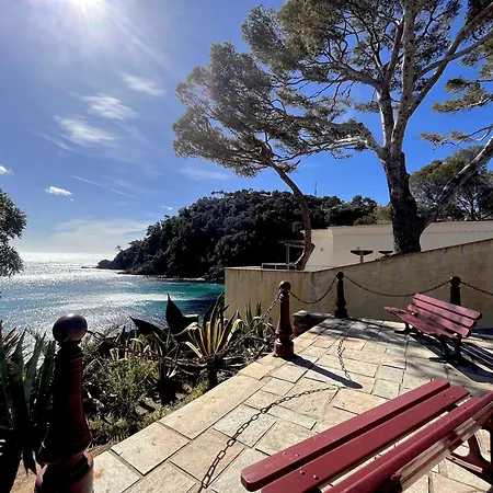 Apartament T3 Avec Terrasse Et Clim A 300m De La Cavalaire-sur-Mer
